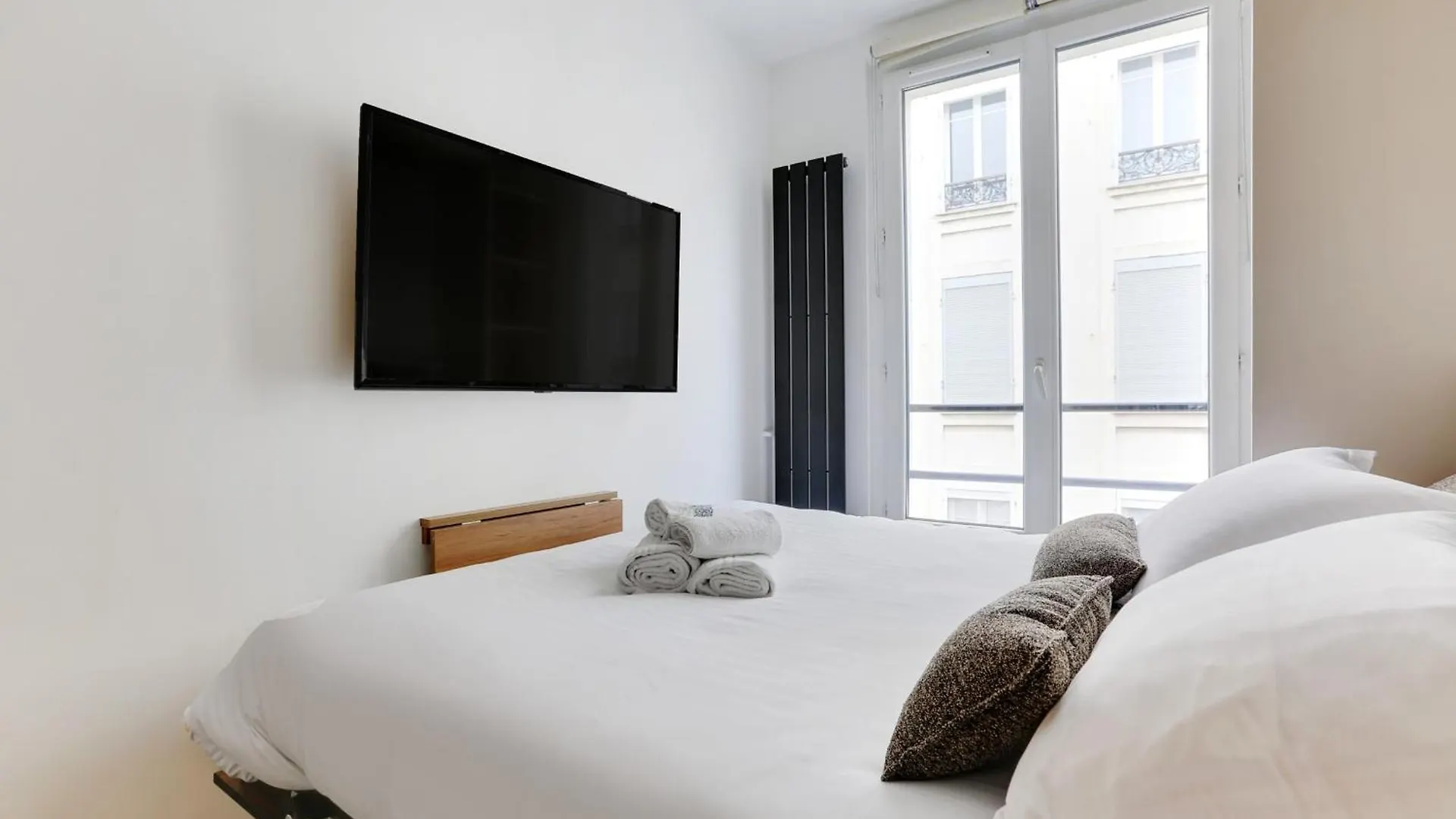 פריז Parc Monceau - Beautiful Apartment